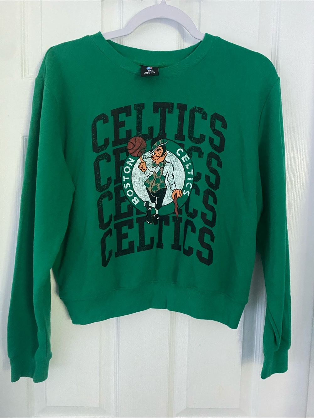 Boston Celtics Green Graphic Sweatshirt